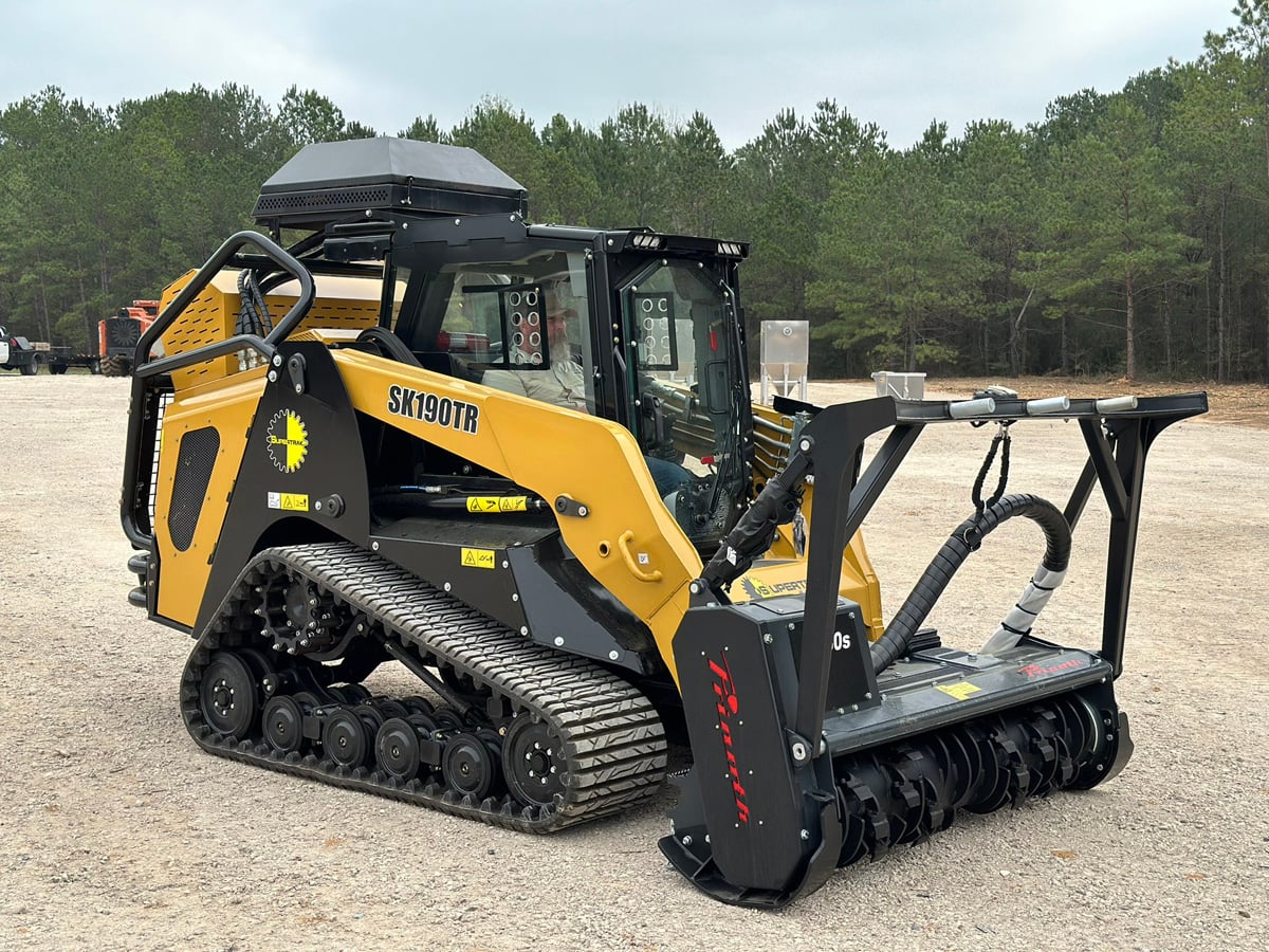 Small Forrestry Machine Compact Forestry Equipment FECON FTX150 COMPACT MULCHING TRACTOR WITH
